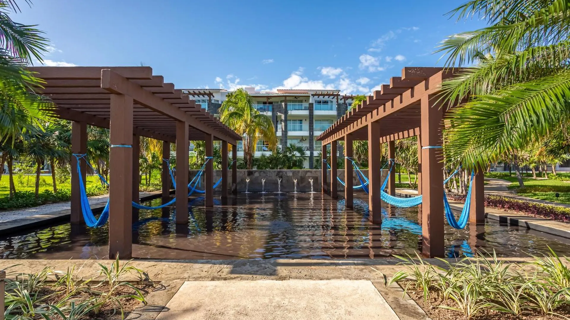 Apartment Casa Serena Condo #157139 Condo Playa del Carmen